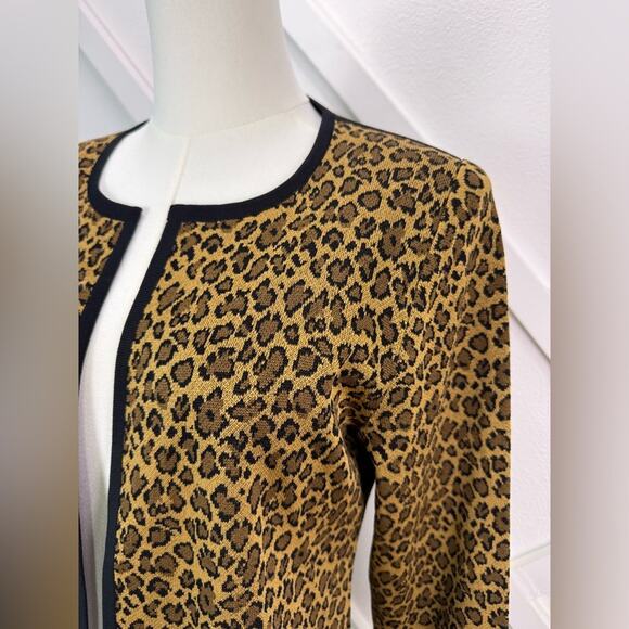 Exclusively Misook Leopard Print Knit Jacket Cardigan Petite Small - Picture 2 of 9